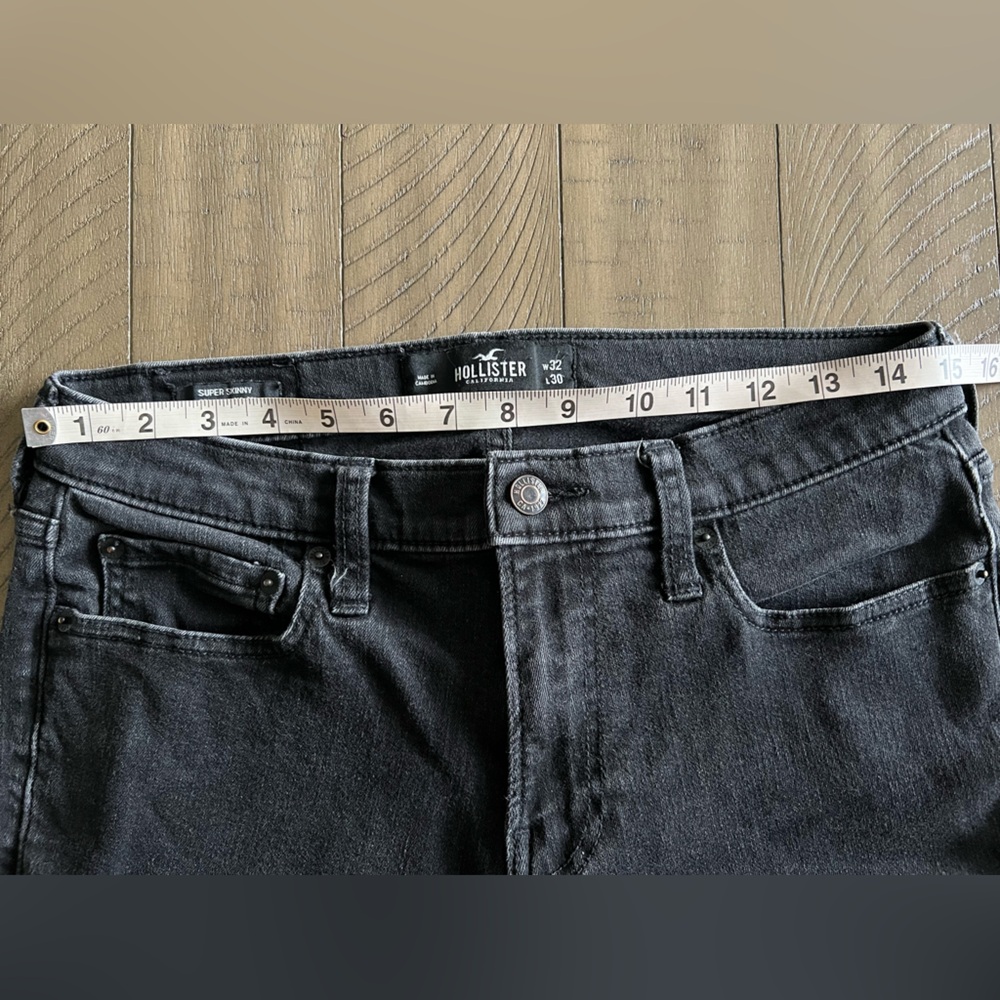 🛍️🛍️ HOLLISTER Black Super Skinny Stretch Distressed Jeans EUC - Picture 3 of 7